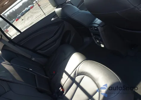 2017 Buick Envision Essence z USA, uszkodzony, nr VIN LRBFXBSAXHD145248